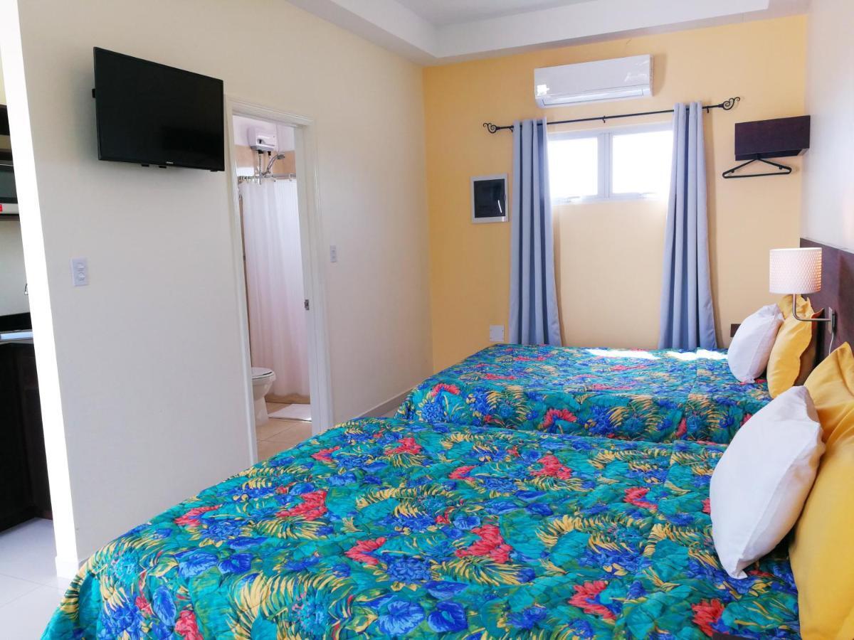 Agua Clara Eco Suites Ораниестад Екстериор снимка